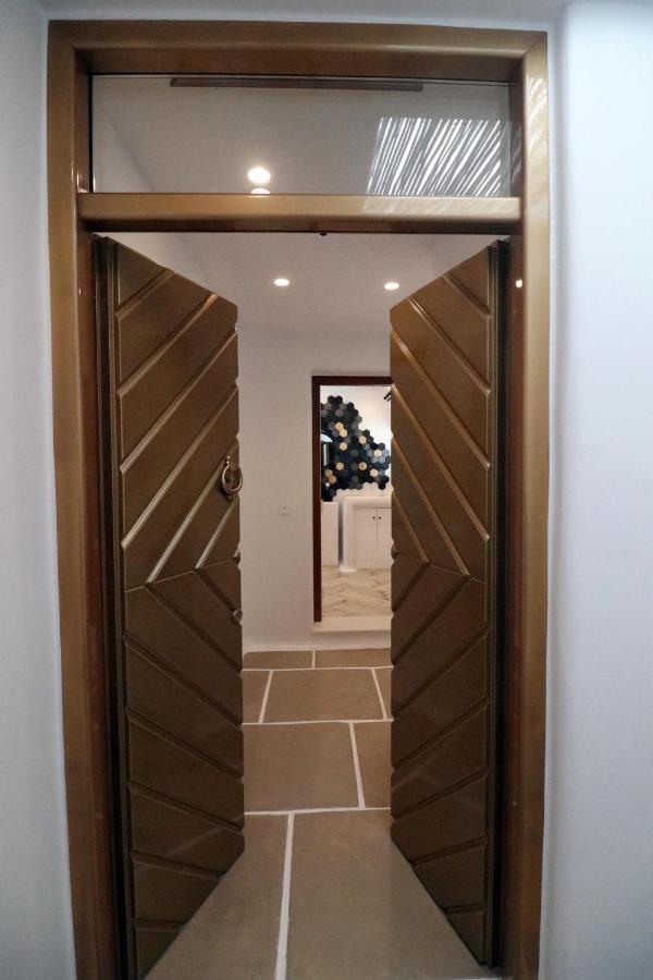 Narcissus Luxury Suites Naxos City Exteriör bild