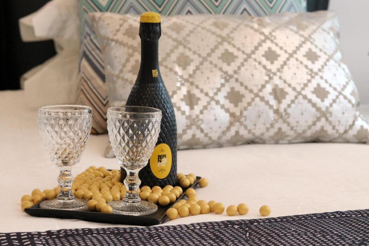 Narcissus Luxury Suites Naxos City Exteriör bild